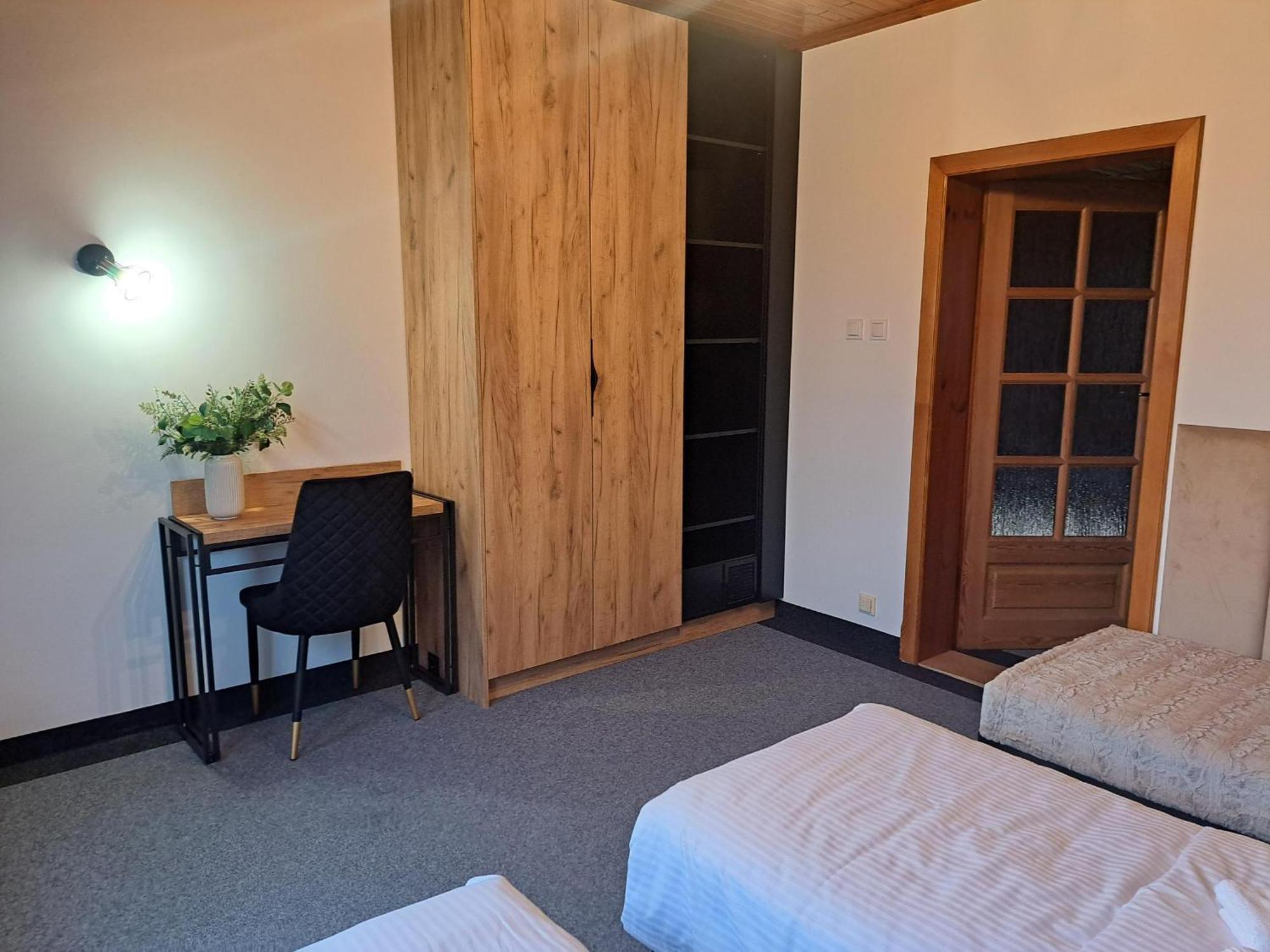 Imprezja Ferienhaus Zdunska Wola